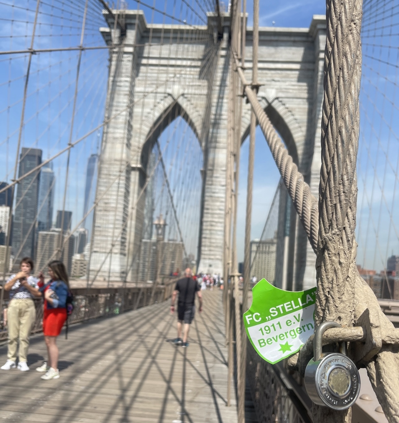  Hier ein Beispiel-Bild außer Konkurenz von der Brooklyn-Bridge in New York! 